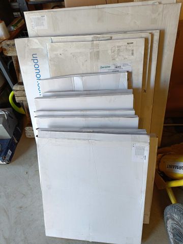 754116-1 Parti med Uponor Täckluckor och ramar