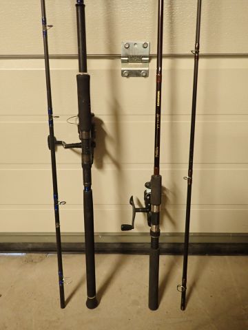 825604-2 Two throwing rods