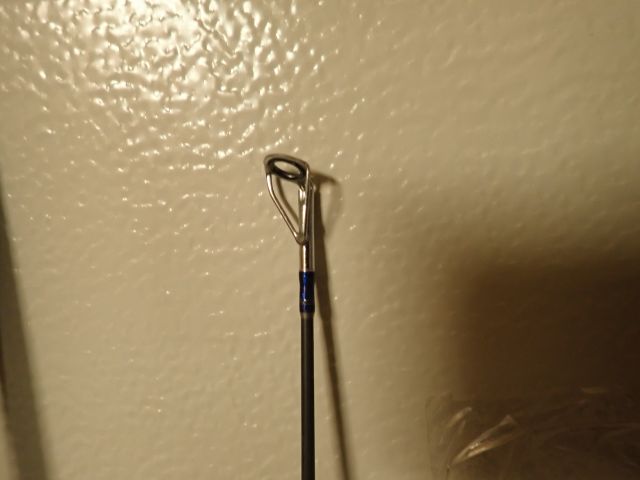 825604-10 Two throwing rods
