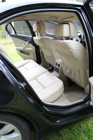 830781-9 BMW 525D sedan, 2009, 194 hp