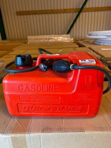 832670-6 Fuel tank, Quicksilver, 12L