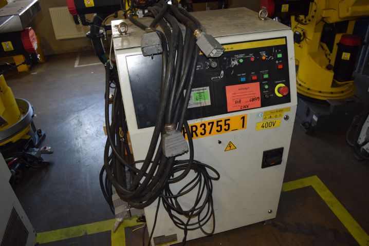 678796-18 Robot Fanuc S-420iF 2.4 / 155
