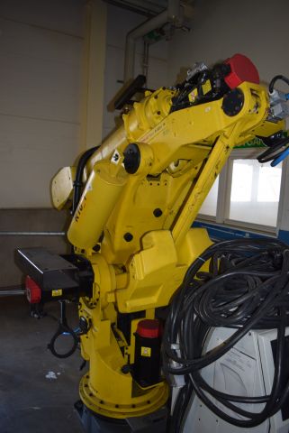 678797-2 Robot Fanuc S-420iW 2.4 / 155