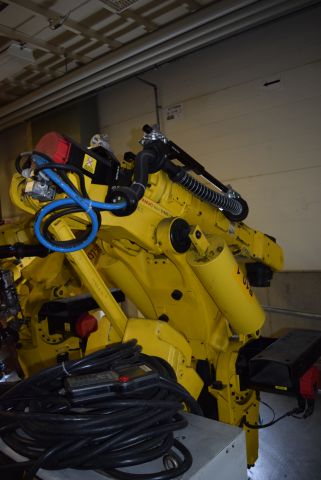 678797-3 Robot Fanuc S-420iW 2.4 / 155