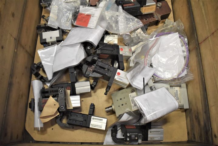 678801-2 Clamps for compressed air