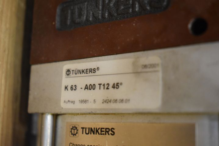 678801-9 Clamps for compressed air