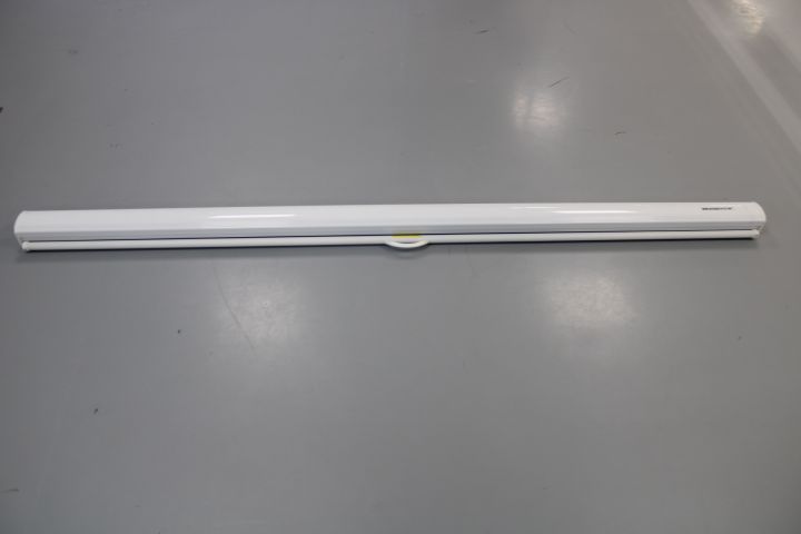 830085-10 Projector Benq MP770 with Projector screen 2 * 2 meters