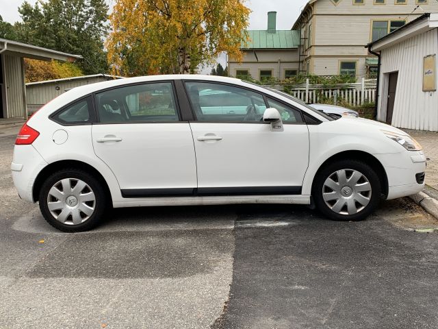 809330-4 Citroen C4 1.6 Bioflex -2008 (107hp, 107811km) (rep.object)