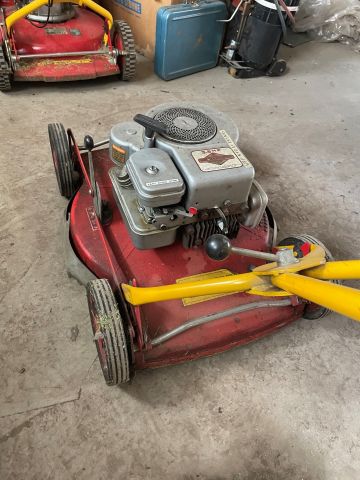 828817-4 Lawn mower Klippo