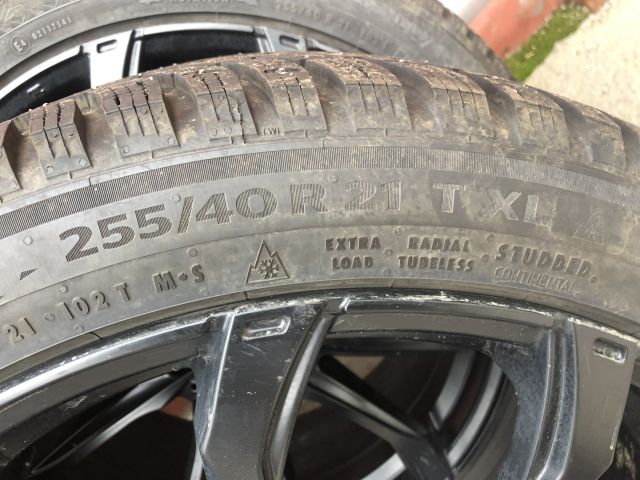 838339-7 4 Studded winter tires Continental 255/40 R21 (Volvo)