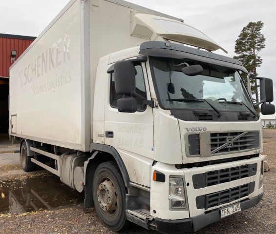 837108-1 VOLVO FM9 4 * 2, 2002, 256 hp