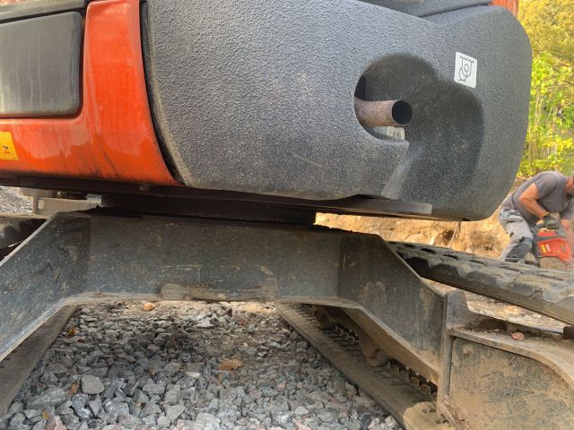 748097-22 Mini excavator Kubota U27-4 -2017 Incl. Buckets 1736.6H