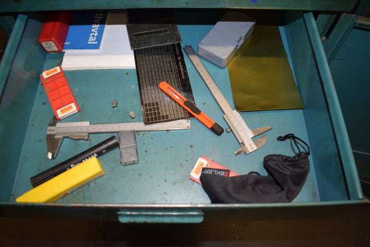 834863-21 Lathe Boehringer Göppingen with a lot of accessories