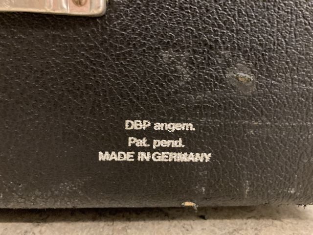 837132-18 Hohner Clavinet D6 (vaatii huoltoa / maintenance needed)