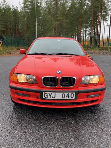 809337-2 BMW 318i -1999 (118hp, 227958km)