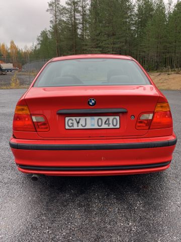 809337-6 BMW 318i -1999 (118hp, 227958km)
