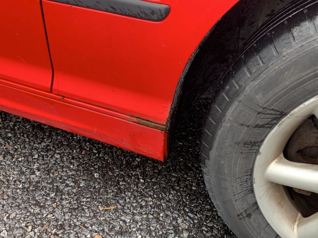 809337-13 BMW 318i -1999 (118hp, 227958km)