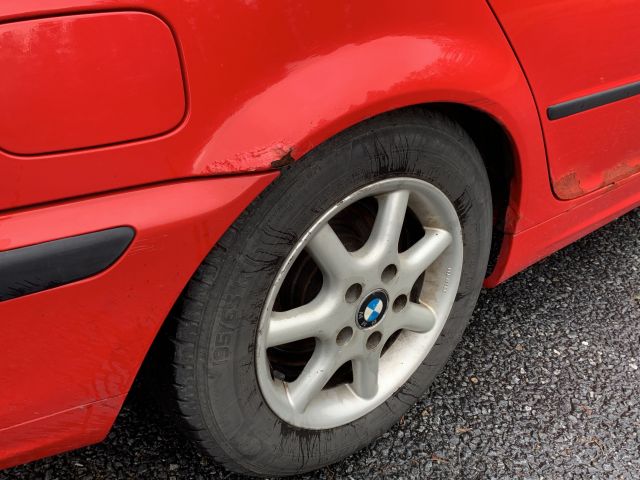 809337-15 BMW 318i -1999 (118hp, 227958km)