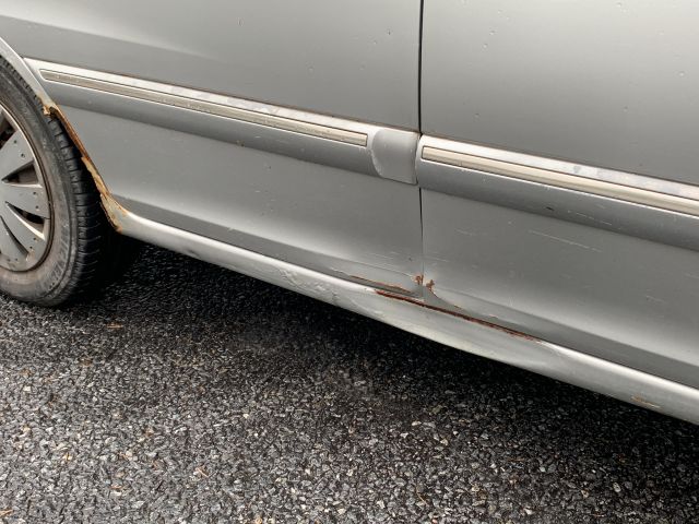 809338-14 Kia Carens 1.8 -2004 (126hp, 261693km)