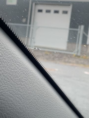 809338-17 Kia Carens 1.8 -2004 (126hp, 261693km)