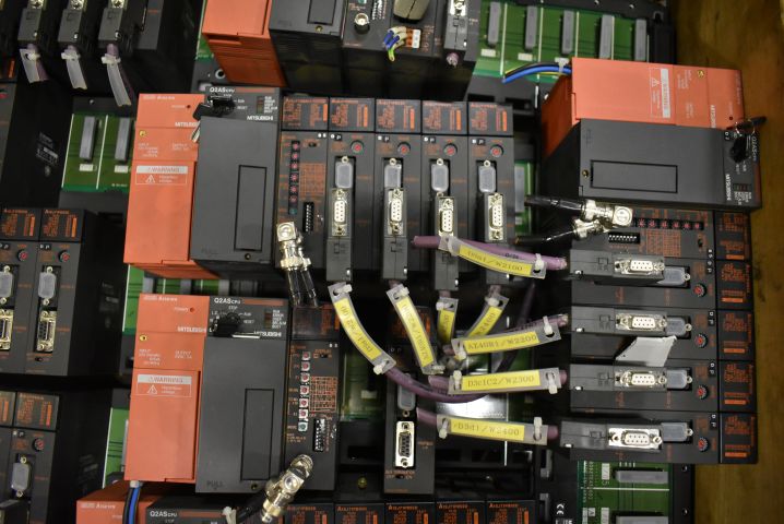 684495-7 Mitsubishi PLC Profibus with communication module