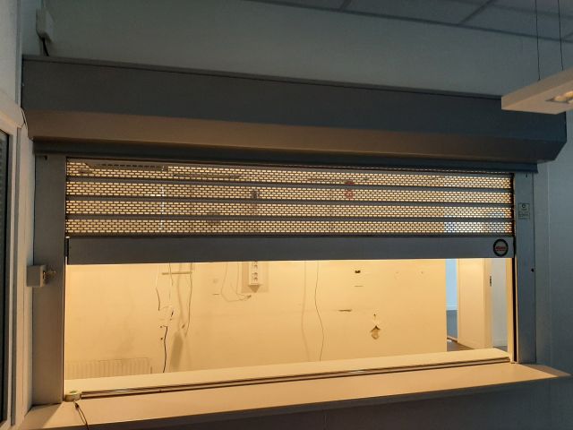 746999-2 Roller shutter with electric motor - Abax