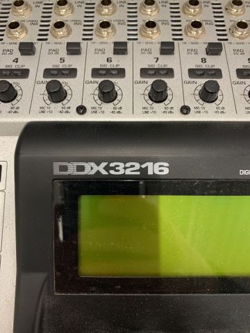 838543-3 Mixer table Behringer DDX3216