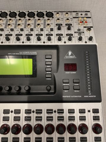 838543-5 Mixer table Behringer DDX3216