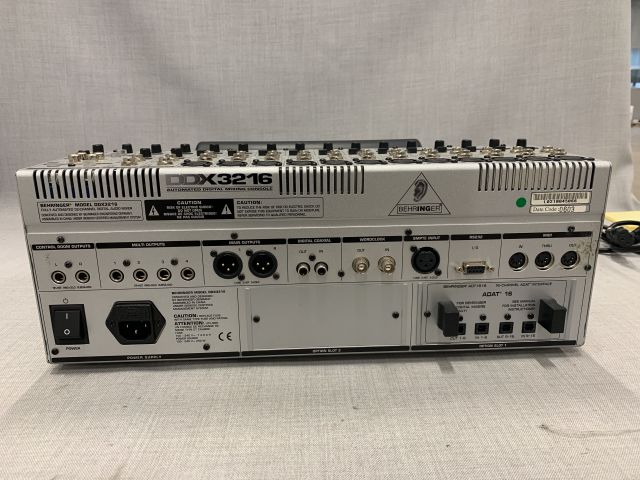 838543-10 Mixer table Behringer DDX3216