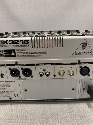 838543-12 Mixer table Behringer DDX3216