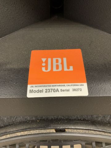 838547-3 2 speakers JBL 2370A