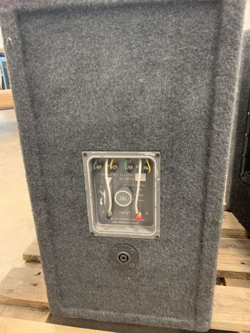 838547-10 2 speakers JBL 2370A