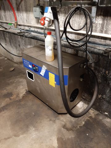 747010-2 High pressure washer / pump unit - Nilfisk Alto Uno Booster