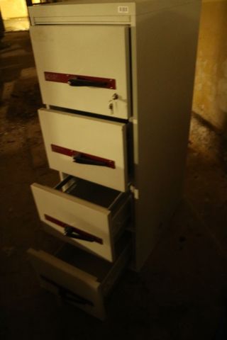 835980-7 Lockable filing cabinet for folders