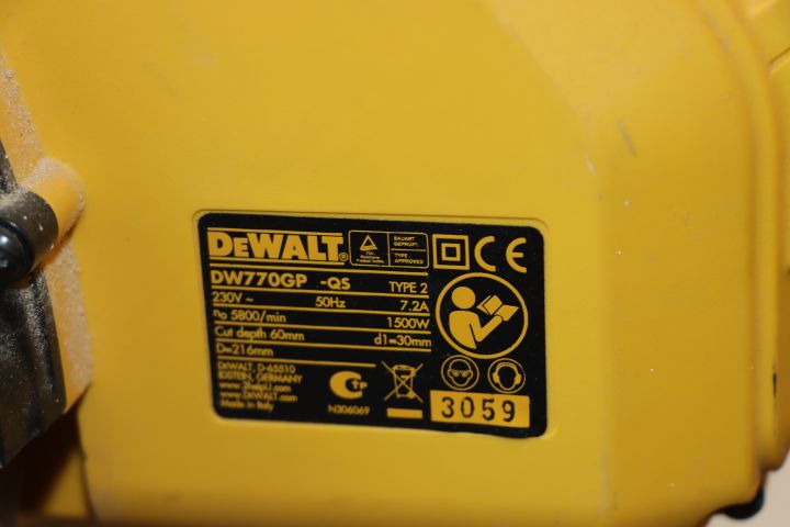 787575-3 Chainsaw Dewalt DW770GP qs