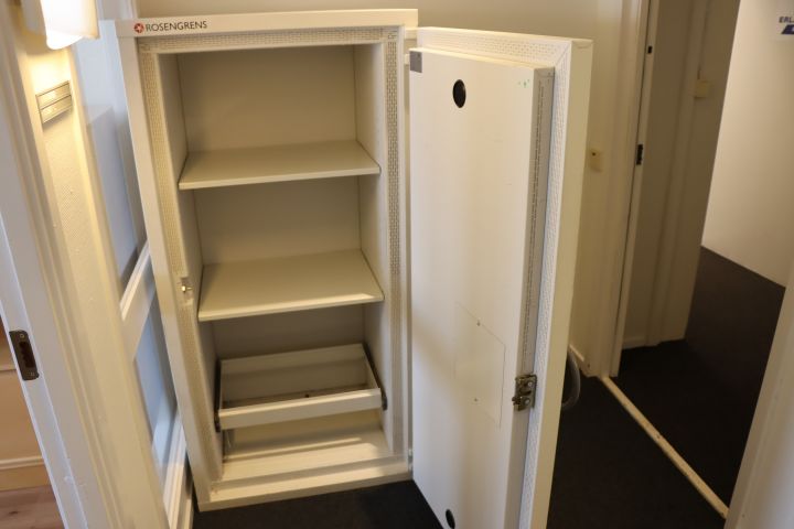 787654-3 Säkerhetsskåp Rosengrens P244