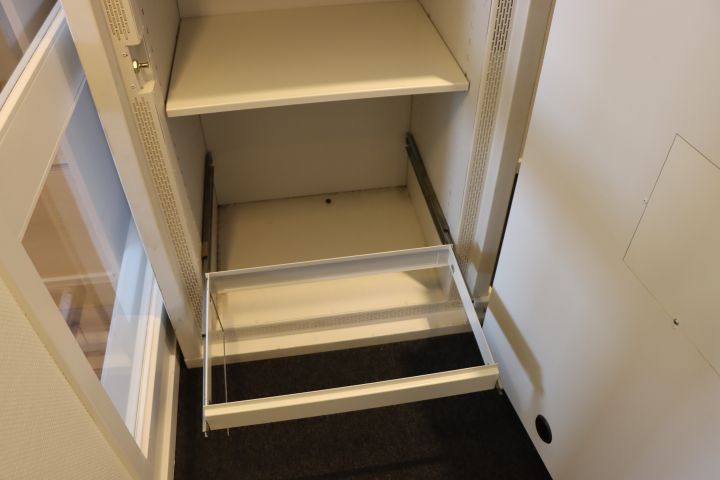 787654-5 Säkerhetsskåp Rosengrens P244