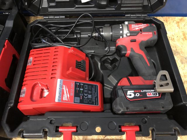 839744-2 1st Screwdriver Milwaukee M18 CBLDD & 1st Angle Grinder Milwaukee M18 CAG125X