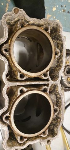 779239-24 SEA-DOO RXDI -2001 cut left crankshaft