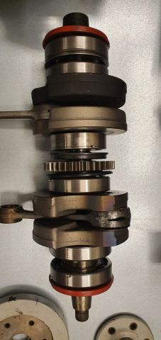 779239-25 SEA-DOO RXDI -2001 cut left crankshaft