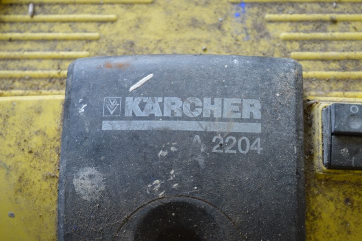 779121-2 Vacuum cleaner Kärcher 2204