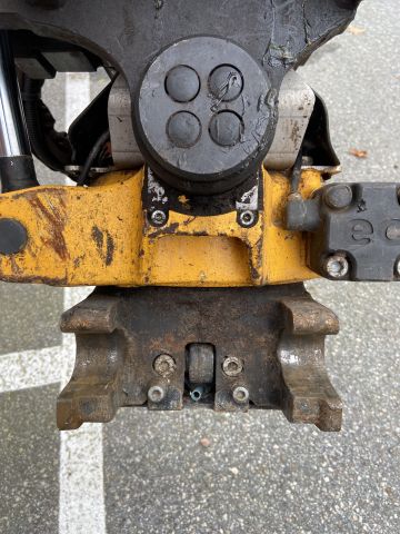 748097-44 Mini excavator Kubota U27-4 -2017 Incl. Buckets 1736.6H