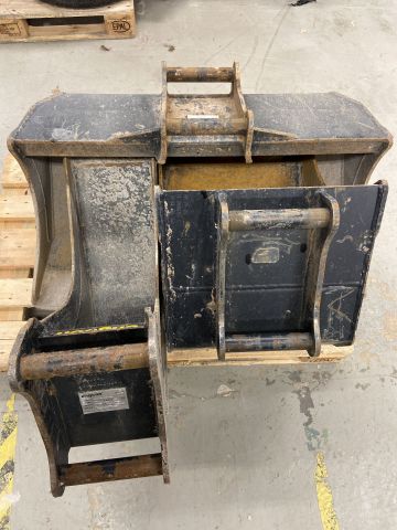 748097-46 Mini excavator Kubota U27-4 -2017 Incl. Buckets 1736.6H