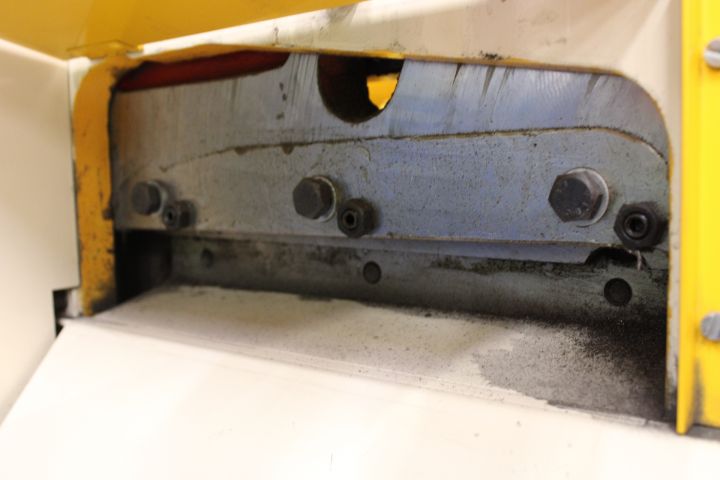 794457-17 Punching machine - Geka Microcrop