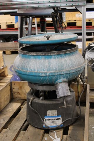 794460-2 Small Drummers - Adjusta-Vibe 75DC, Raytech