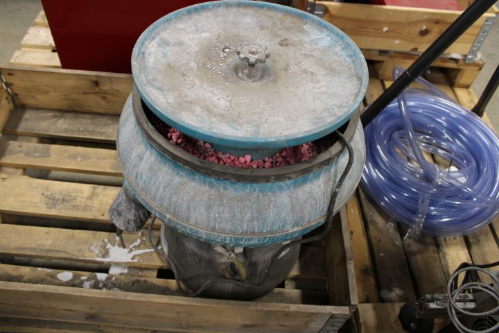 794460-11 Small Drummers - Adjusta-Vibe 75DC, Raytech