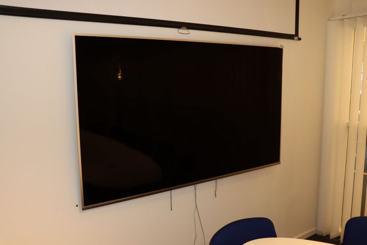 787696-4 TV 75 Tum Samsung UE75MU7005TXXC