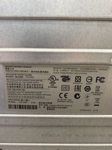 840251-5 Server HP ML310 G8