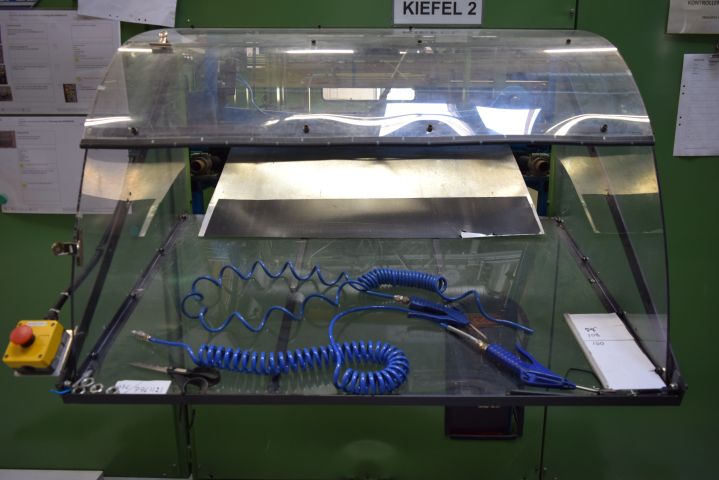 682960-9 Vacuum forming machine - Kiefel KS66 / 76S