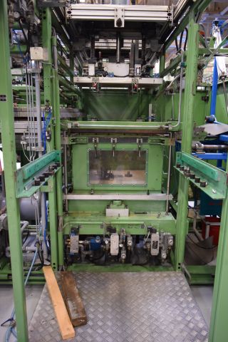 682960-13 Vacuum forming machine - Kiefel KS66 / 76S